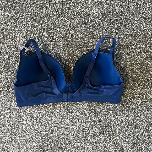 Maidenform Midnight Blue and Black Lace Bra Size 38D - Picture 3 of 5